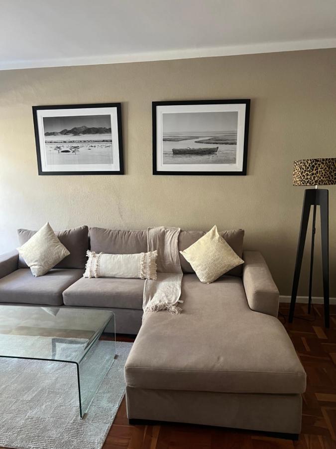 Sea Point Kingsgate No 10 Apartamento Cidade Do Cabo Exterior foto