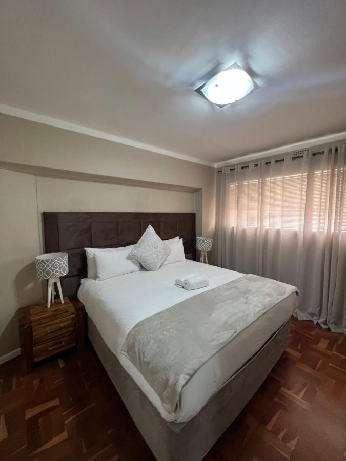 Sea Point Kingsgate No 10 Apartamento Cidade Do Cabo Exterior foto
