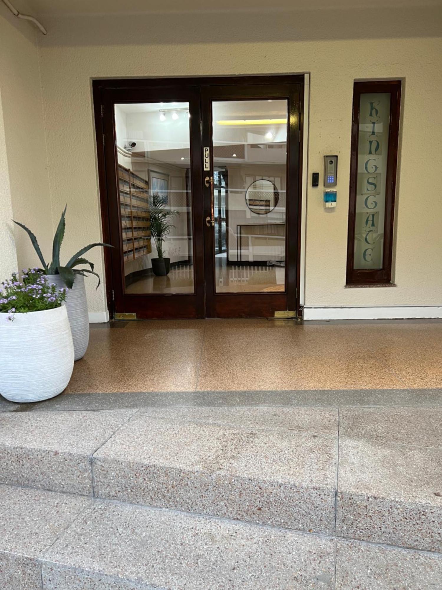 Sea Point Kingsgate No 10 Apartamento Cidade Do Cabo Exterior foto